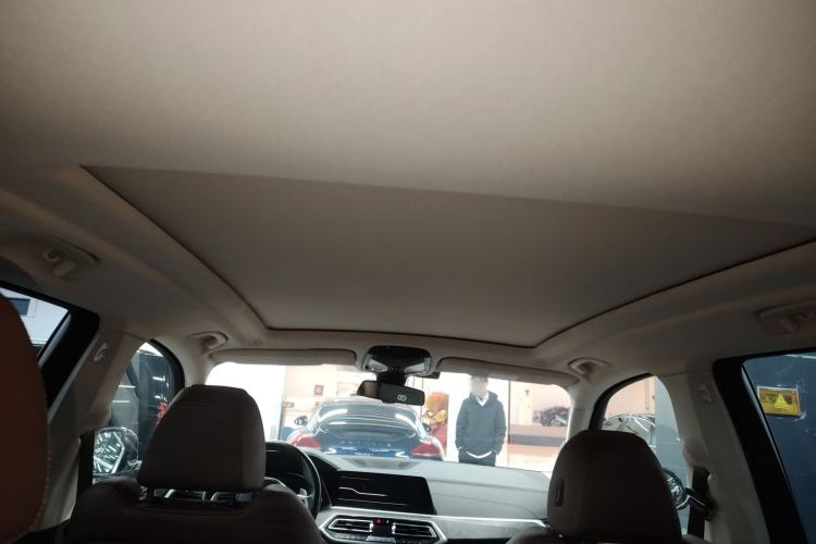 Used BMW X5 2022 xDrive40i M Sport Package Headliner