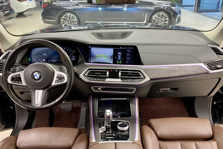 Used BMW X5 2022 xDrive30i M Sport Package Interior 1