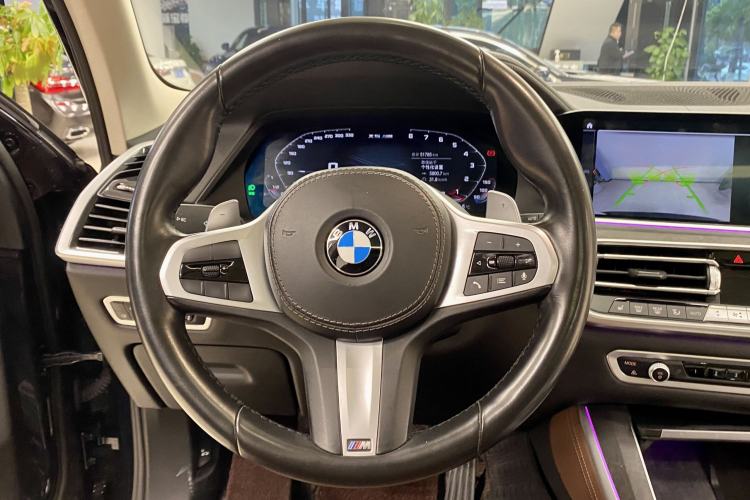 Used BMW X5 2022 xDrive30i M Sport Package Interior 2