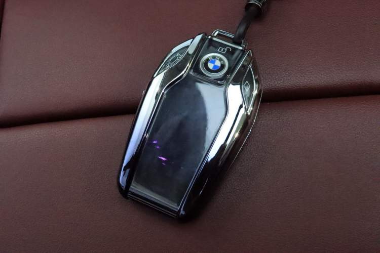 Used BMW X5 2022 xDrive 30Li Luxury M Sport Package Interior 4