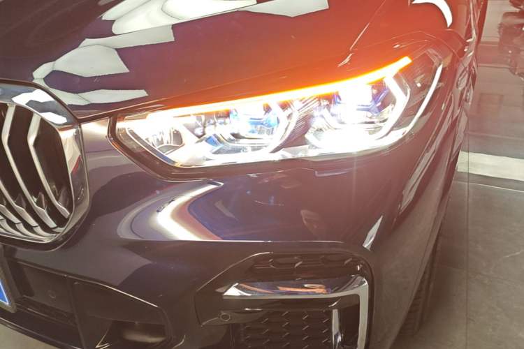 Used BMW X5 2022 Restyled xDrive 40Li M Sport Package Left Front Headlight