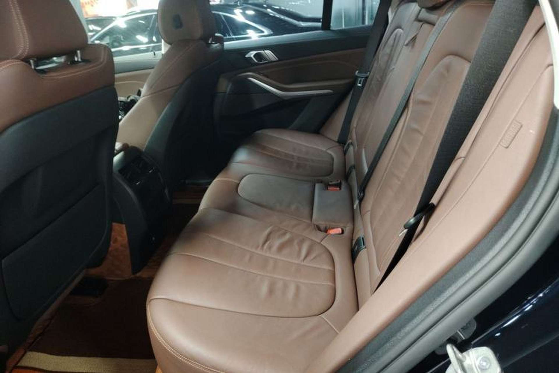 Used BMW X5 2022 xDrive40i M Sport Package Left Rear Seat