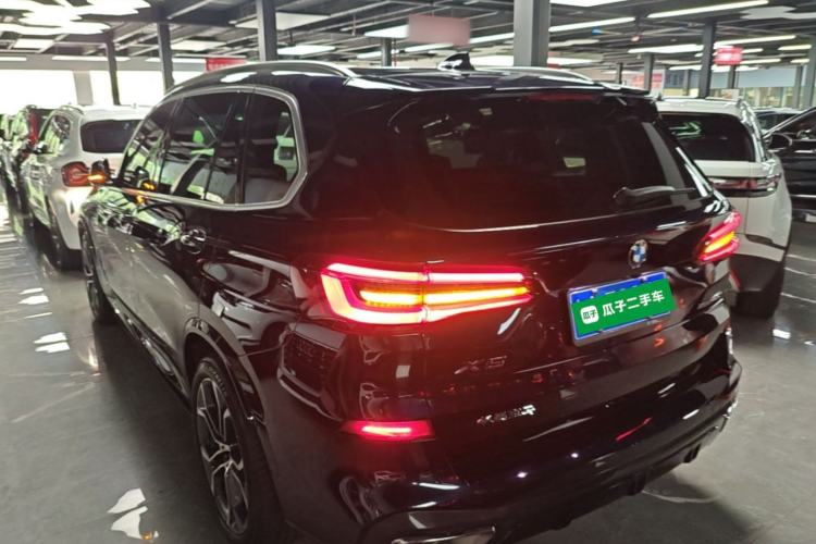 Used BMW X5 2022 Restyled xDrive 40Li M Sport Package Rear Left 45 Deg