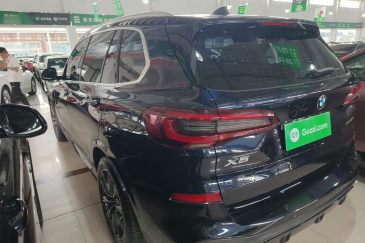 Used BMW X5 2022 Restyled xDrive 30Li Luxury Version M Sport Package Rear Left 45 Deg