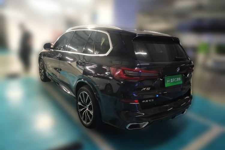 Used BMW X5 2022 Restyled xDrive 30Li Luxury Version M Sport Package Rear Left 45 Deg