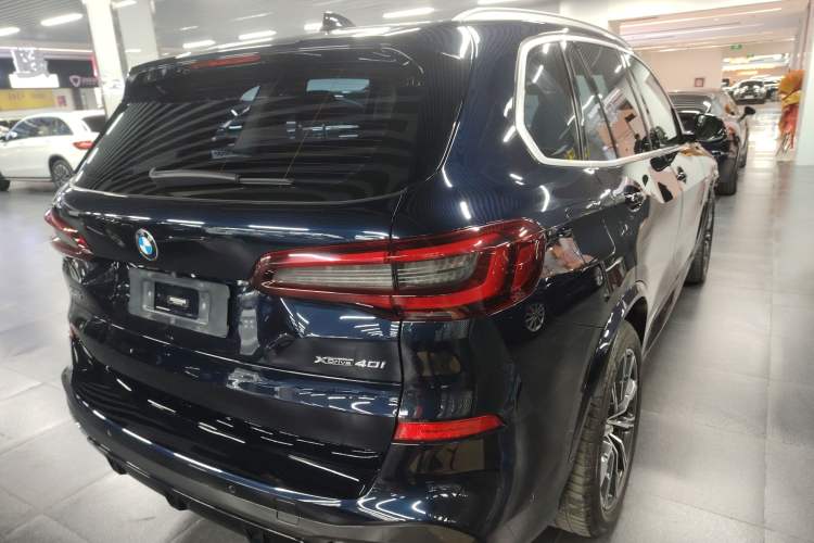Used BMW X5 2022 xDrive40i M Sport Package Rear Right 45 Deg