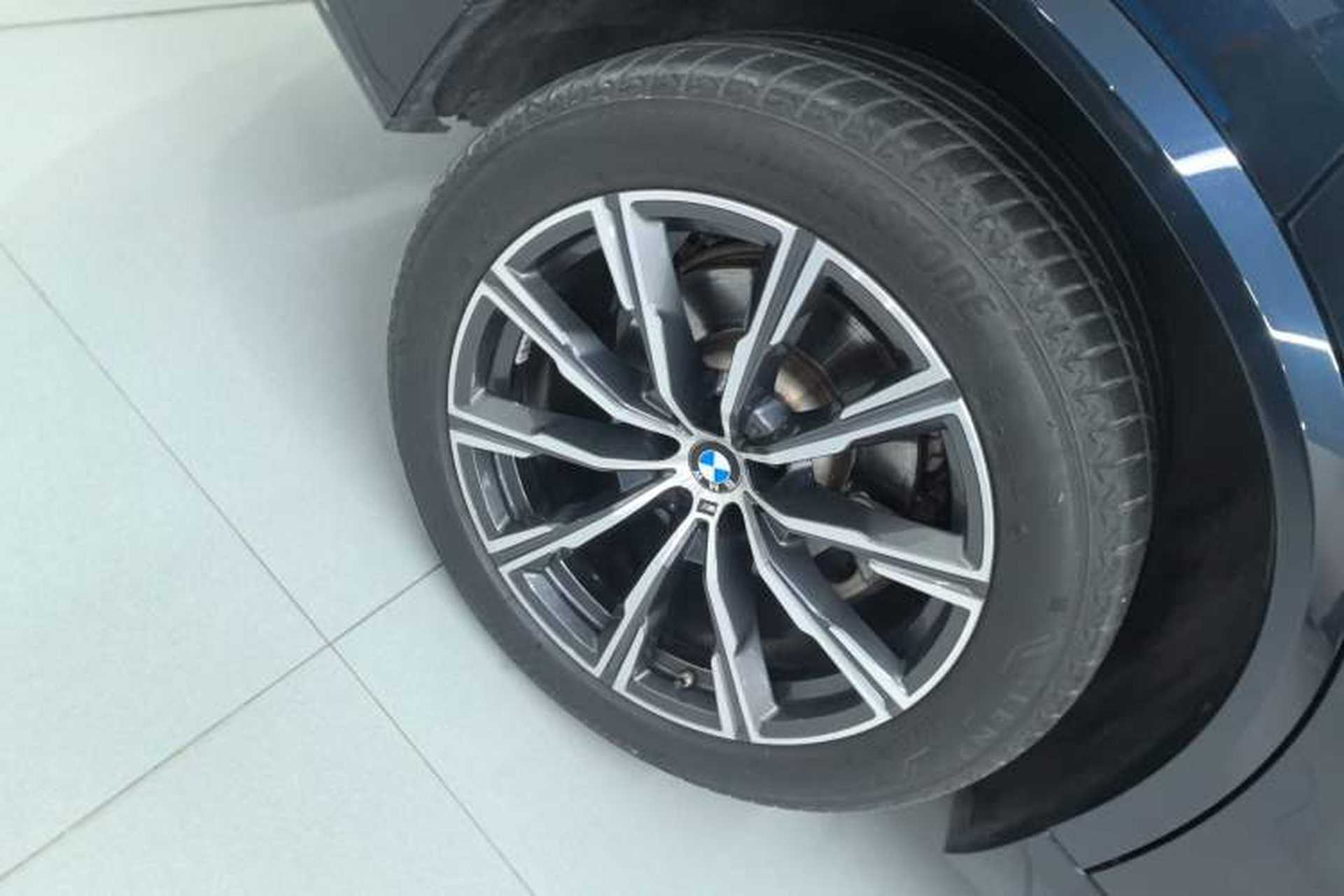 Used BMW X5 2022 xDrive40i M Sport Package Right Rear Wheel Hub