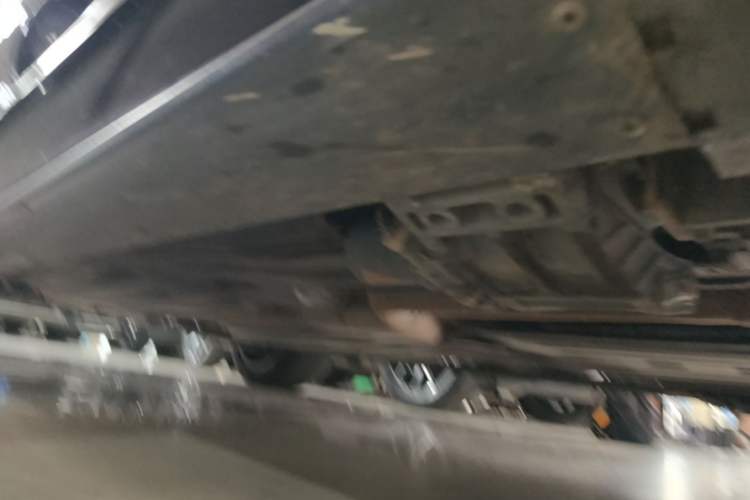 Used BMW X5 2022 Restyled xDrive 30Li Luxury Version M Sport Package Right Side Sill