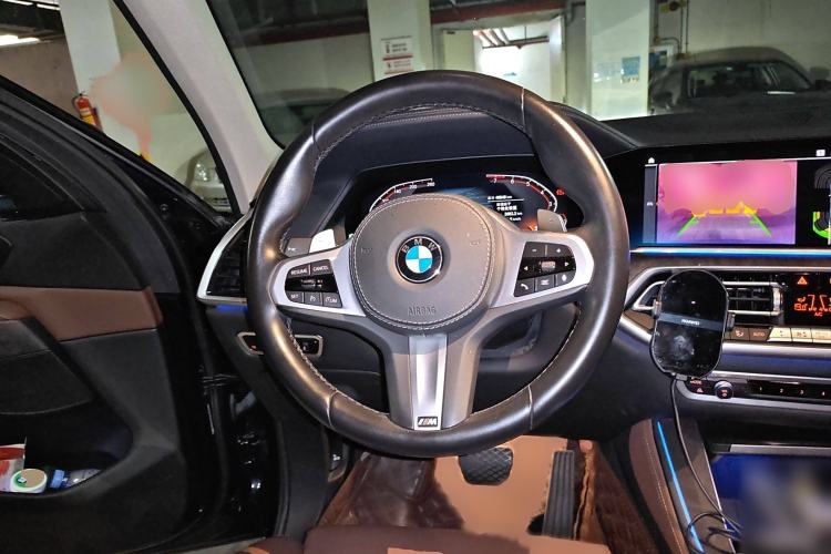 Used BMW X5 2022 xDrive30i M Sport Package Steering Wheel