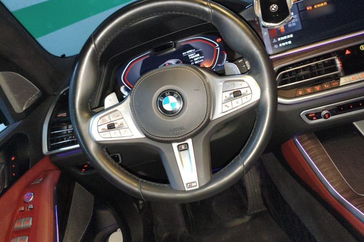 Used BMW X5 2022 Restyled xDrive 40Li Luxury Edition M Sport Package Steering Wheel