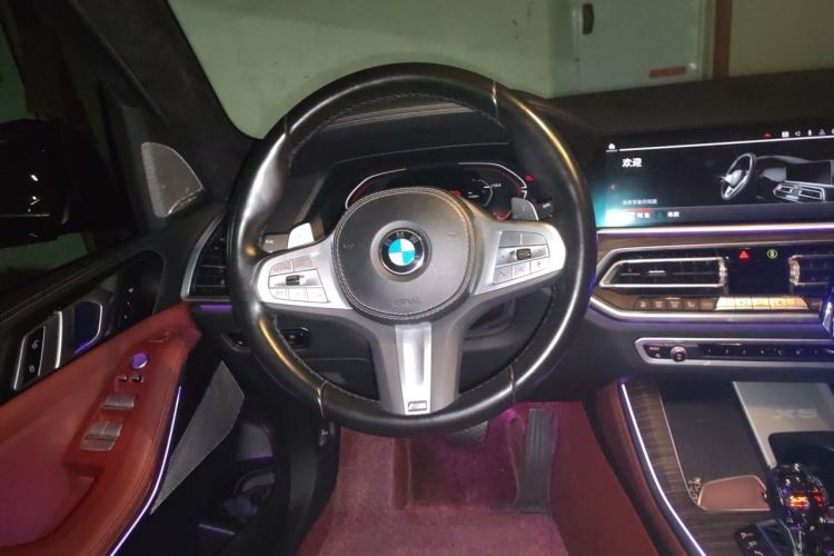 Used BMW X5 2022 Restyled xDrive 40Li M Sport Package Steering Wheel