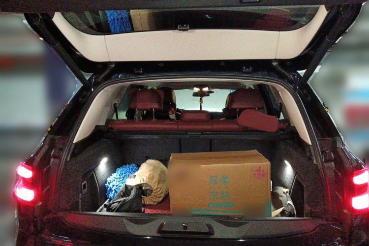 Used BMW X5 2022 Restyled xDrive 30Li Luxury Version M Sport Package Trunk