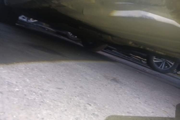 Used BMW X5 2022 xDrive 40Li M Sport Package Chassis Rear Left