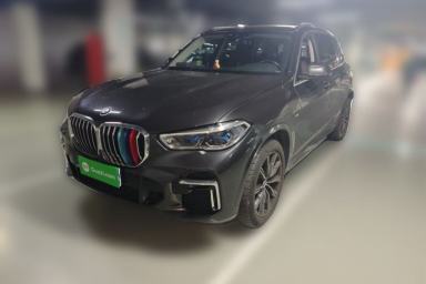 Used BMW X5 2022 xDrive 30Li Luxury M Sport Package