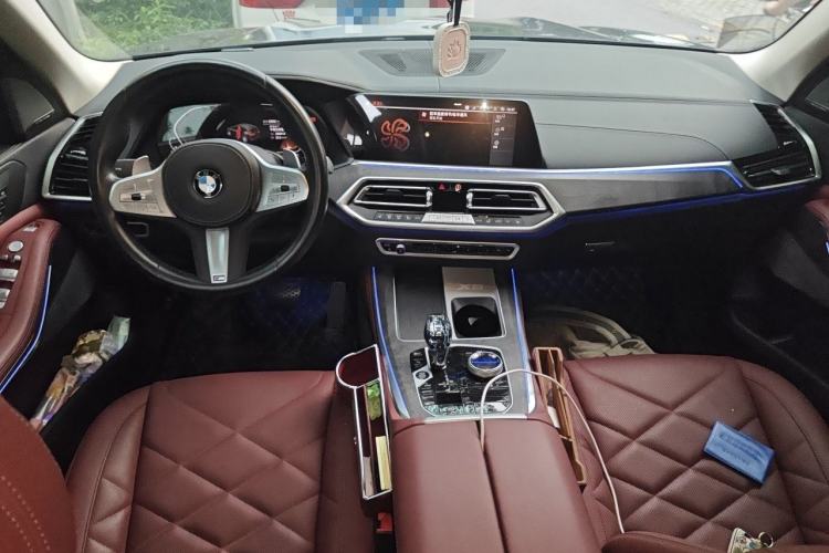 Used BMW X5 2022 xDrive 30Li M Sport Package Center Console
