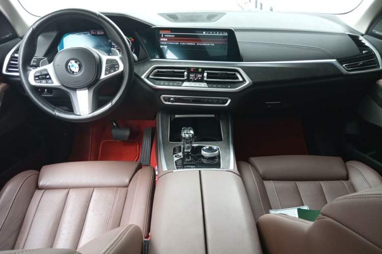 Used BMW X5 2022 xDrive40i Luxury Edition M Sport Package Center Console