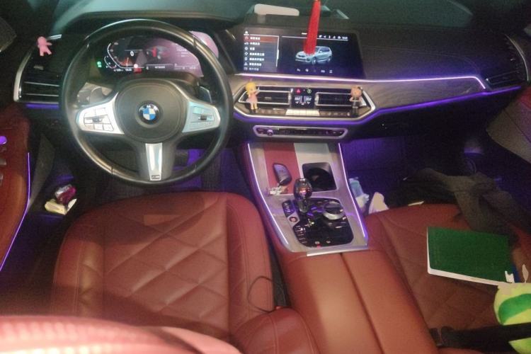 Used BMW X5 2022 Restyled xDrive 40Li M Sport Package Center Console