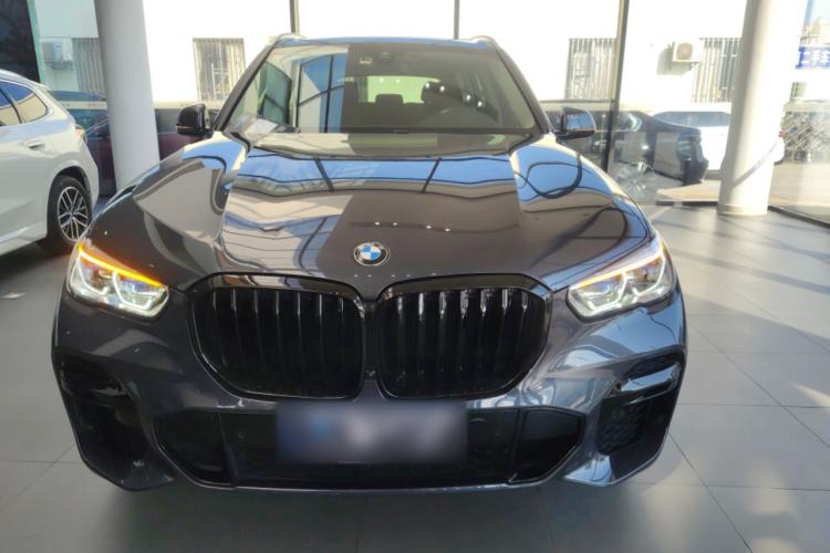 Used BMW X5 2022 xDrive40i M Sport Package Exterior 1
