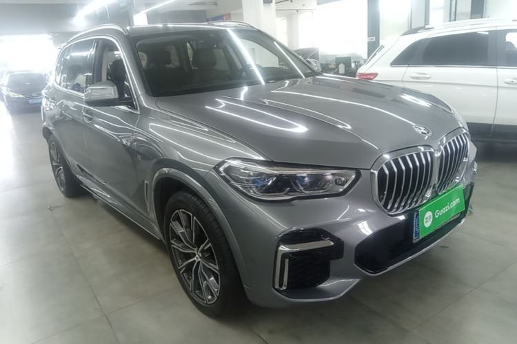 Used BMW X5 2022 Restyled xDrive 30Li Luxury Version M Sport Package Exterior 1