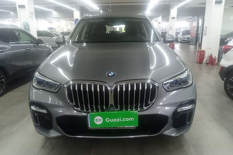 Used BMW X5 2022 Restyled xDrive 30Li Luxury Version M Sport Package Front
