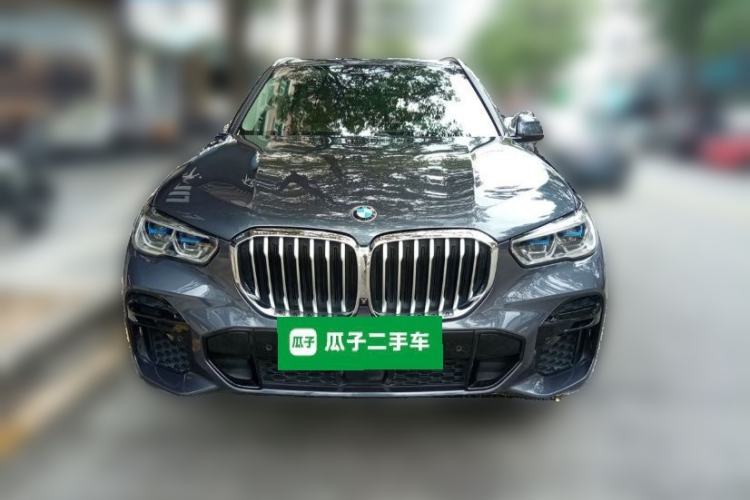 Used BMW X5 2022 xDrive40i Luxury Edition M Sport Package Front