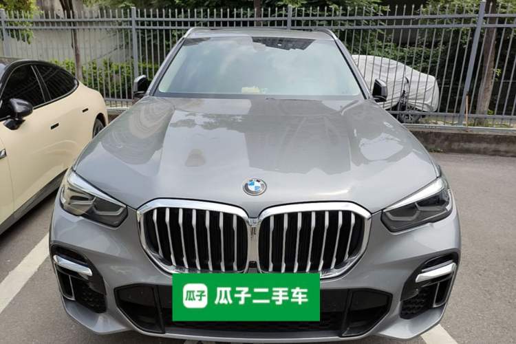 Used BMW X5 2022 Restyled xDrive 30Li M Sport Package Front