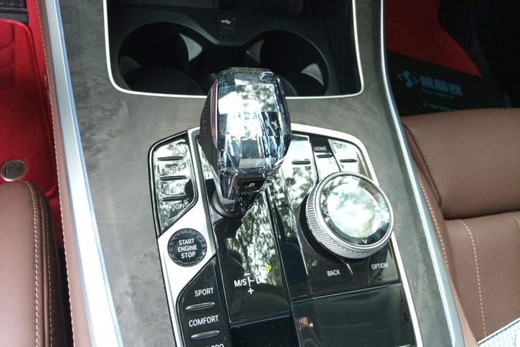 Used BMW X5 2022 xDrive40i Luxury Edition M Sport Package Gear Lever