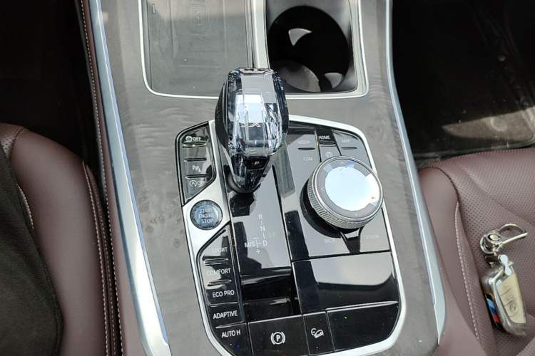 Used BMW X5 2022 Restyled xDrive 30Li M Sport Package Gear Lever