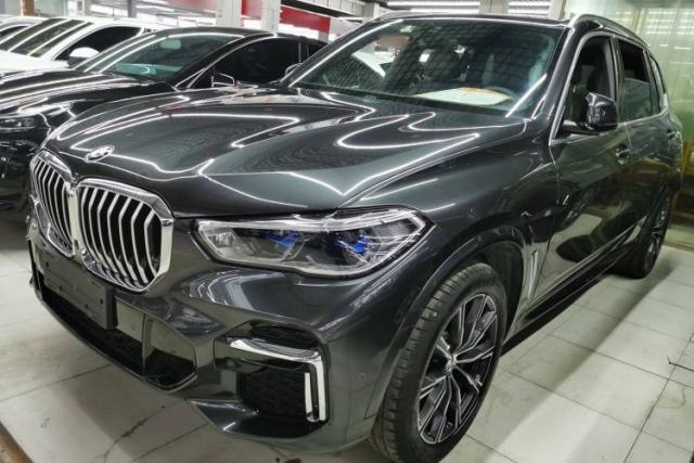 Used BMW X5 2022 xDrive 30Li Luxury M Sport Package