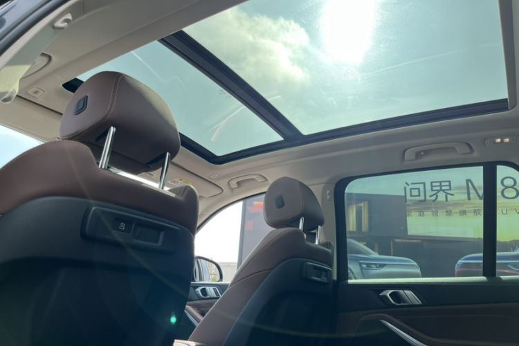 Used BMW X5 2022 xDrive30i M Sport Package Interior 6