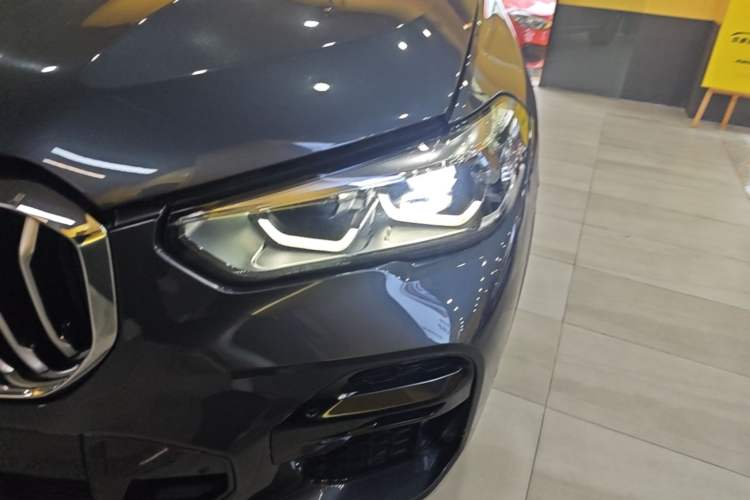 Used BMW X5 2022 xDrive30i M Sport Package Left Front Headlight