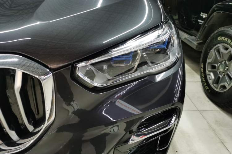 Used BMW X5 2022 xDrive 30Li Luxury M Sport Package Left Front Headlight