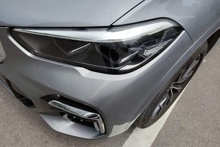 Used BMW X5 2022 Restyled xDrive 30Li M Sport Package Left Front Headlight