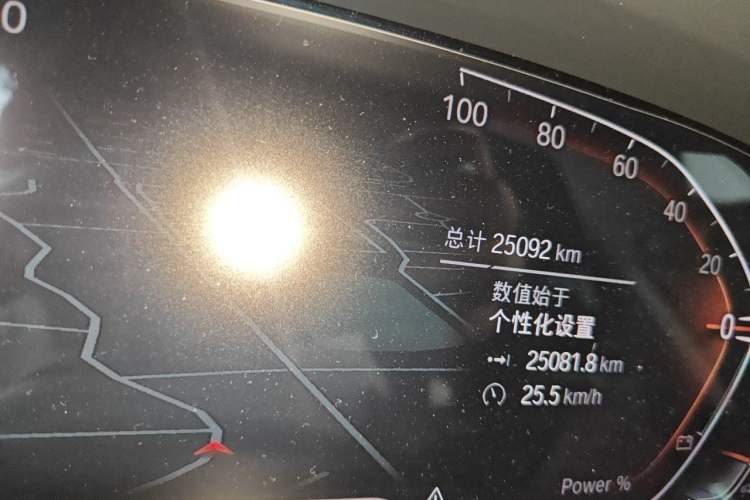 Used BMW X5 2022 xDrive 30Li M Sport Package Odometer Close Up