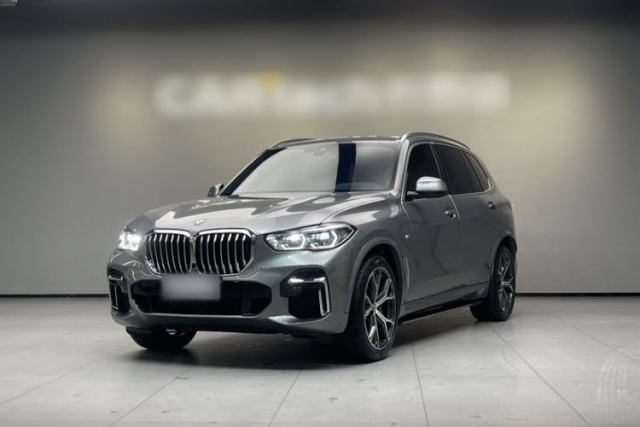 Used BMW X5 2022 xDrive 40Li M Sport Package