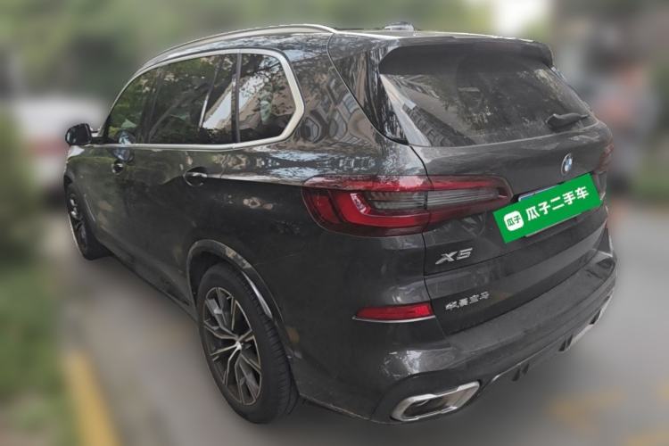 Used BMW X5 2022 xDrive 30Li M Sport Package Rear Left 45 Deg