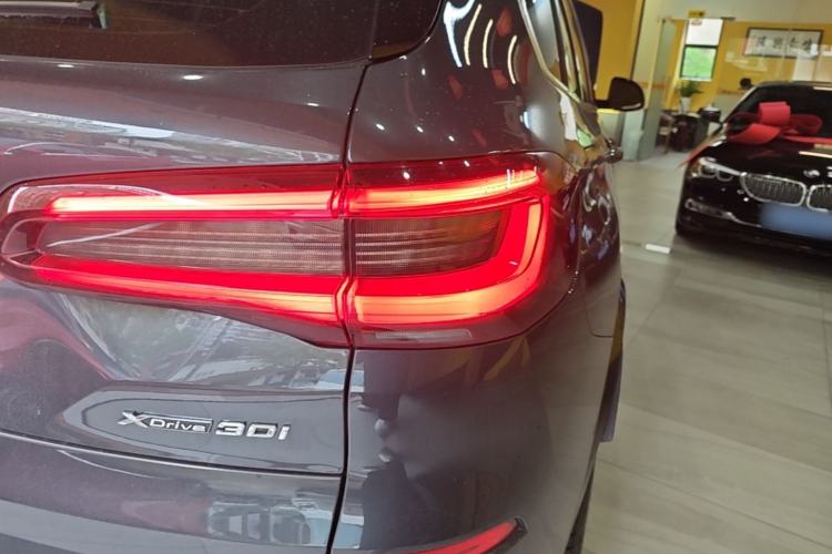 Used BMW X5 2022 xDrive30i M Sport Package Right Rear Taillight