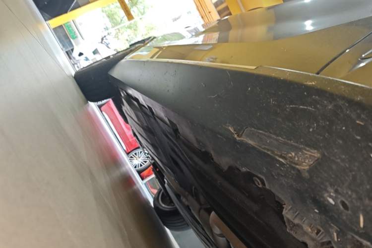 Used BMW X5 2022 xDrive30i M Sport Package Right Side Sill