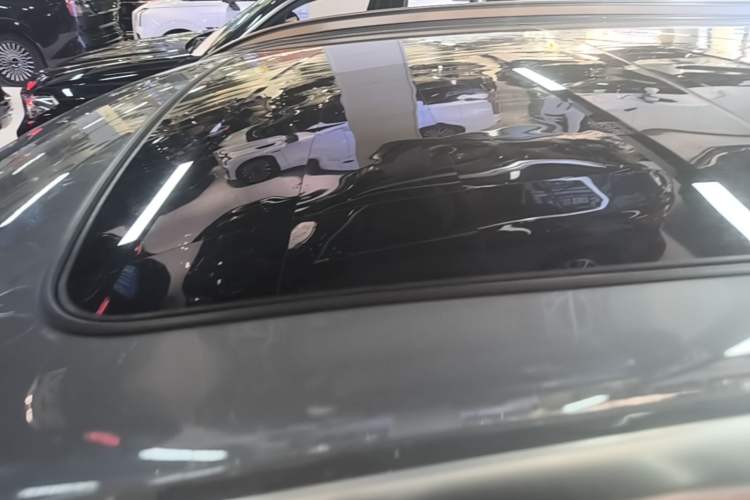 Used BMW X5 2022 xDrive 30Li Luxury M Sport Package Roof