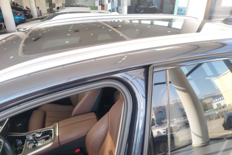 Used BMW X5 2022 xDrive40i M Sport Package Roof