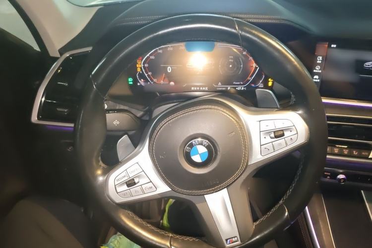 Used BMW X5 2022 xDrive 30Li Luxury M Sport Package Steering Wheel