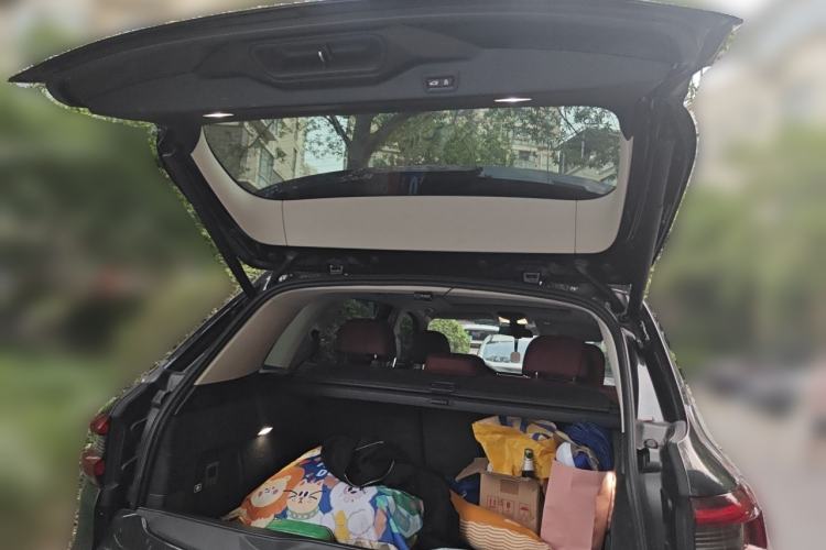 Used BMW X5 2022 xDrive 30Li M Sport Package Trunk