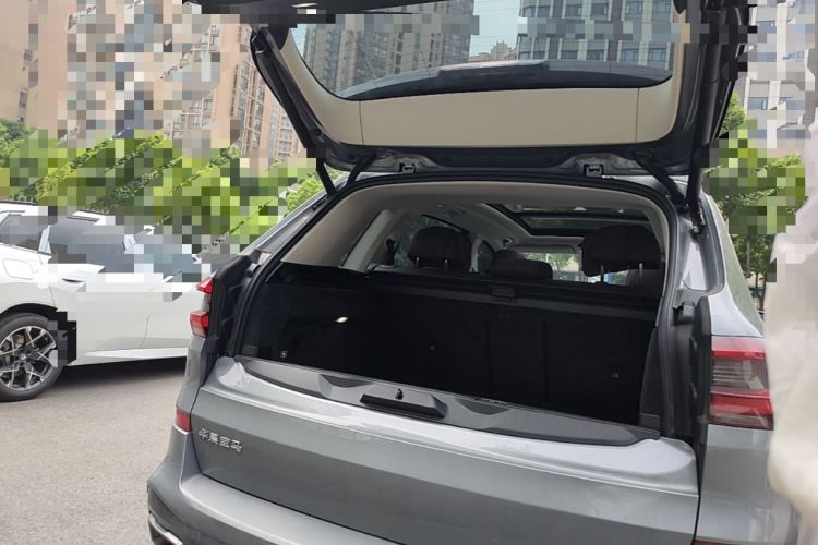 Used BMW X5 2022 Restyled xDrive 30Li M Sport Package Trunk