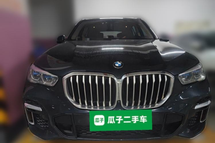 Used BMW X5 2022 xDrive 30Li Luxury M Sport Package Front