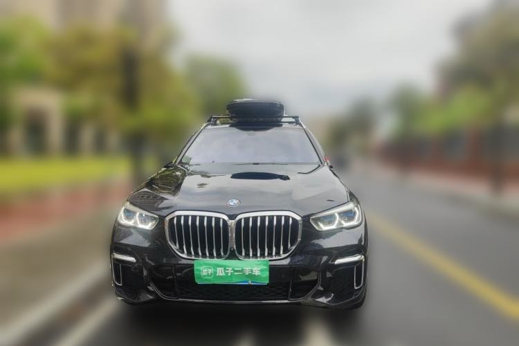 Used BMW X5 2022 xDrive 30Li Luxury M Sport Package Front