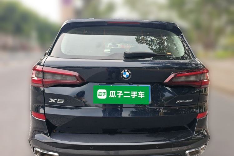 Used BMW X5 2022 xDrive 30Li Luxury M Sport Package Rear