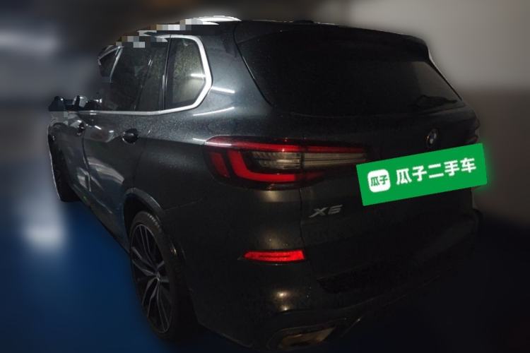 Used BMW X5 2022 xDrive 40Li Luxury Edition M Sport Package Rear Left 45 Deg