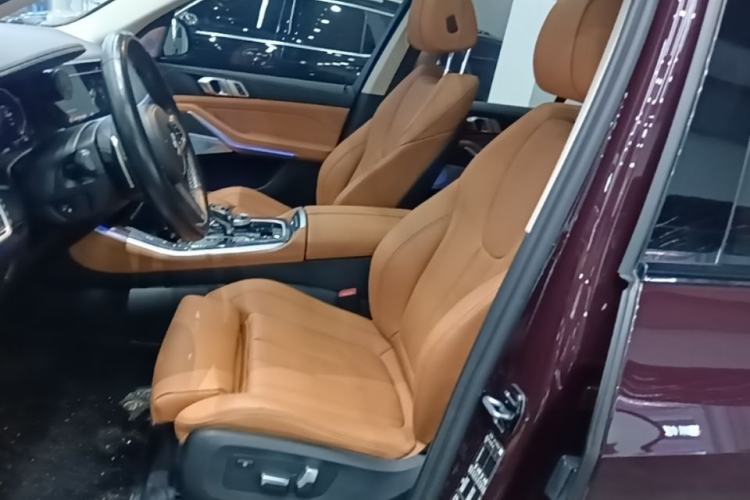 Used BMW X5 2022 xDrive30i M Sport Package Left Front Seat