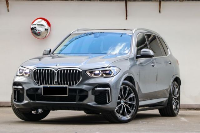 BMW X5 2022 Restyled xDrive 30Li Luxury Version M Sport Package de segunda mano