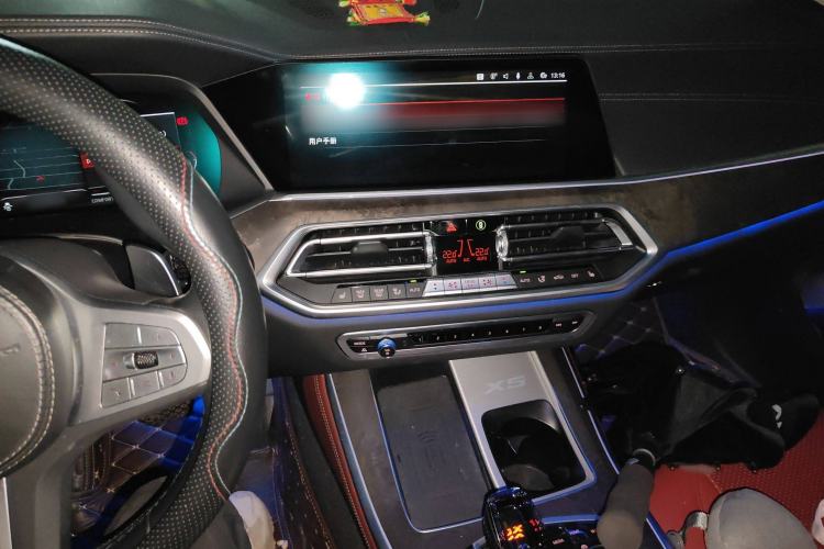 Used BMW X5 2022 xDrive 30Li M Sport Package Audio And AC Panel